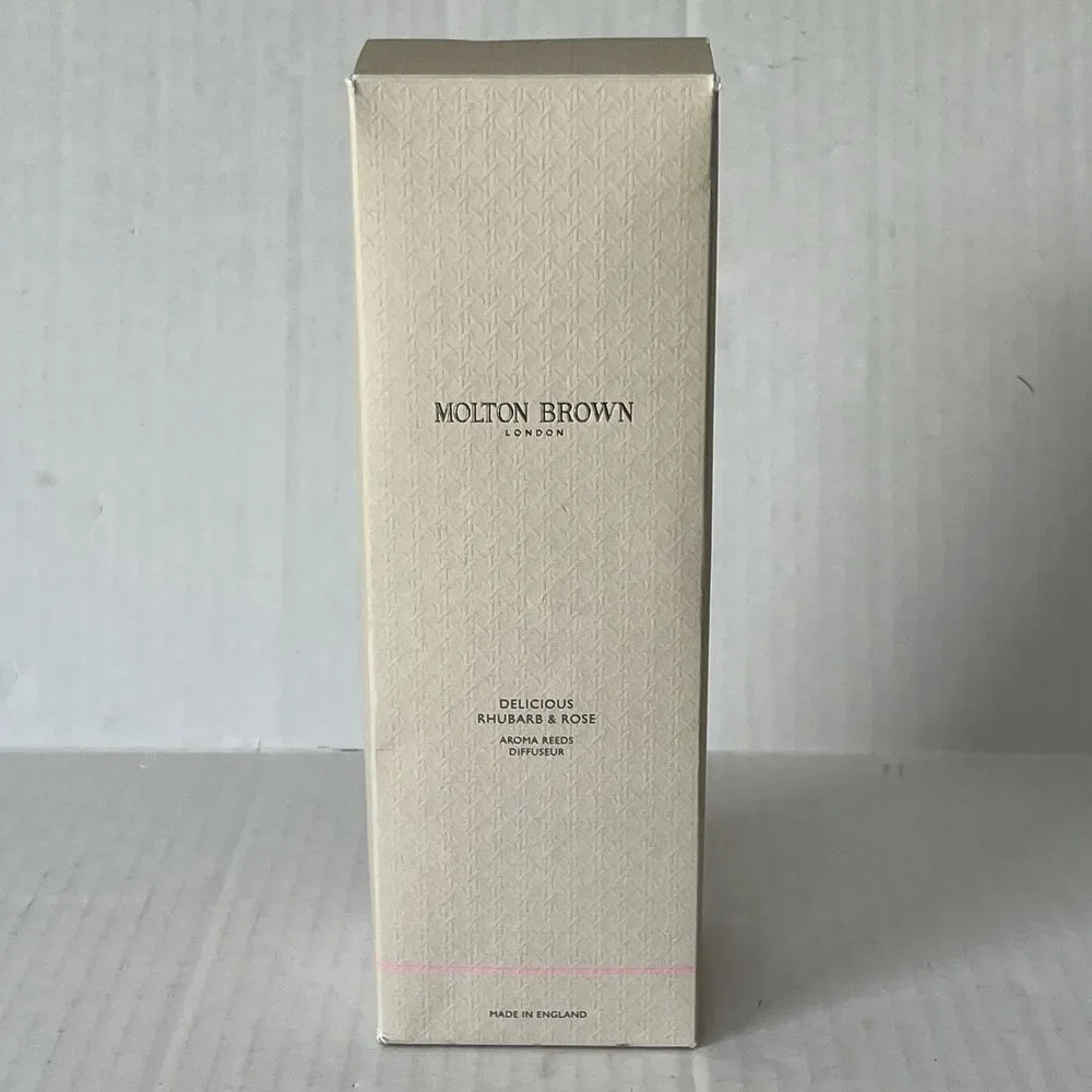 Molton Brown Delicious Rhubarb & Rose Aroma Reeds Diffuser 150 ml 5.07 oz.